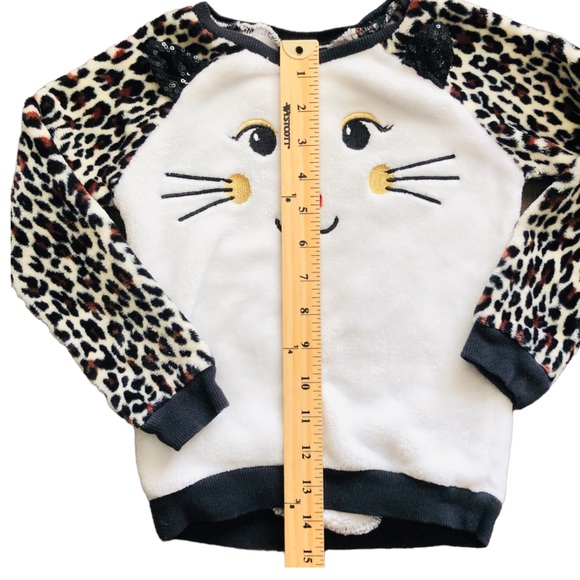 Kitty Sweater - Picture 3 of 9